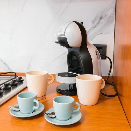 Ihost Apartment - De Andreis 11 Милано Екстериор снимка