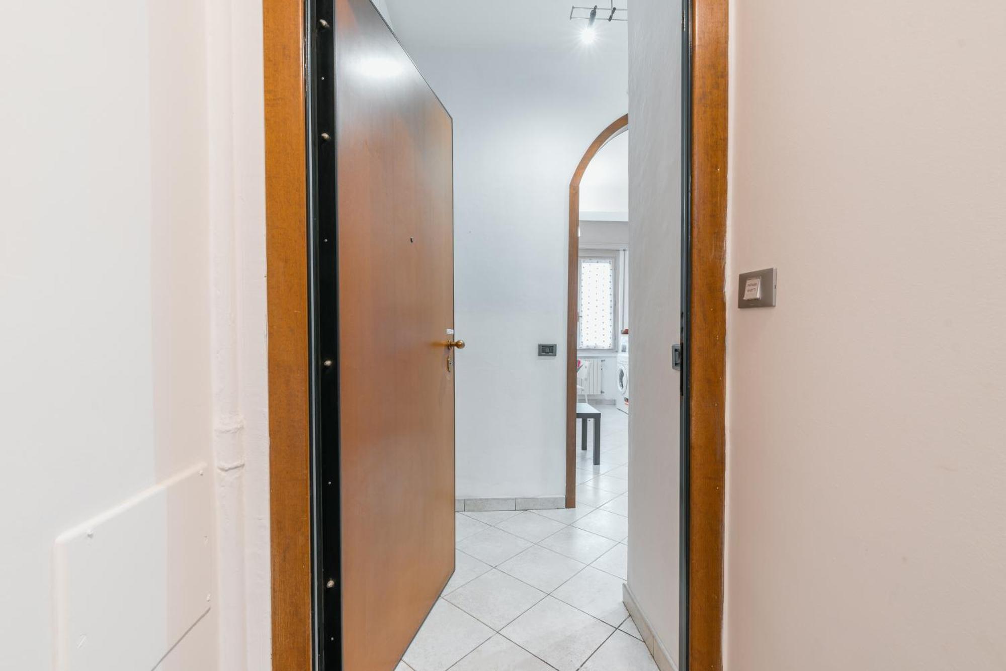 Ihost Apartment - De Andreis 11 Милано Екстериор снимка