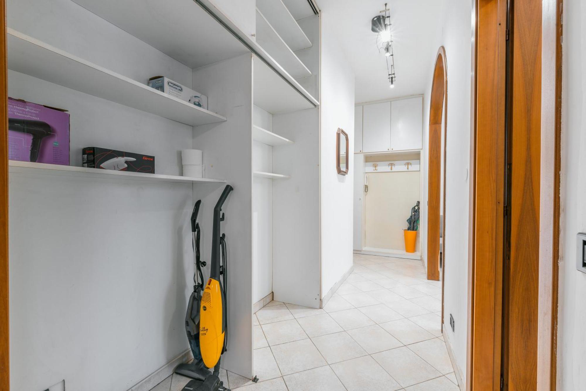 Ihost Apartment - De Andreis 11 Милано Екстериор снимка